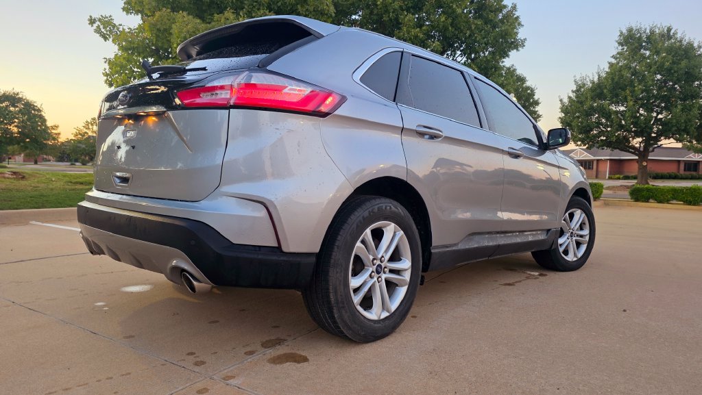 Used 2020 Ford Edge SEL FWD image 9