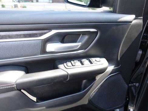 Used 2022 RAM 1500 Big Horn AWD/4WD image 18