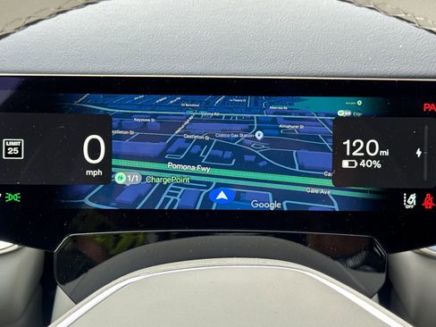 New 2025 Volvo EX90 Ultra image 29