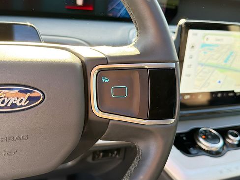 Used 2025 Ford Expedition Max Active image 41