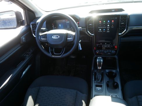 Used 2025 Ford Ranger XLT w/ Equipment Group 301A High image 9