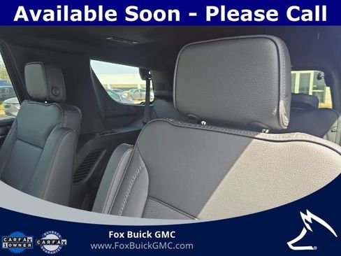 Used 2024 GMC Yukon Denali AWD/4WD image 8
