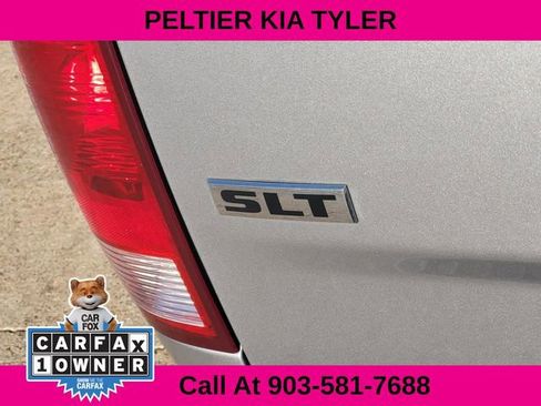 Used 2022 RAM 1500 Classic SLT image 9