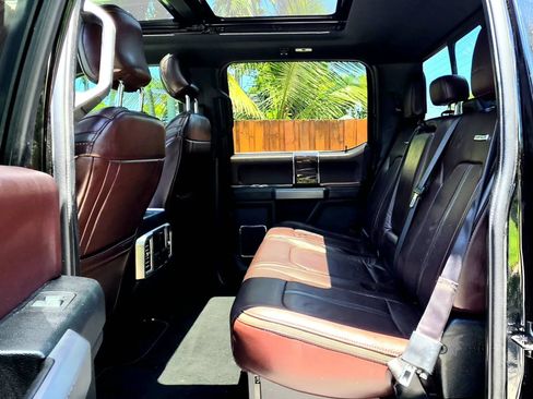 Used 2017 Ford F350 Platinum w/ Platinum Ultimate Package AWD/4WD image 7