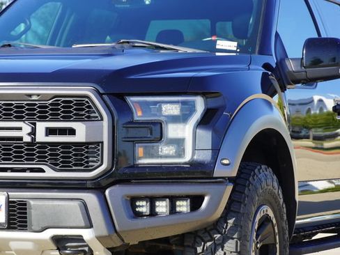 Used 2018 Ford F150 Raptor w/ Equipment Group 802A Luxury AWD/4WD image 4