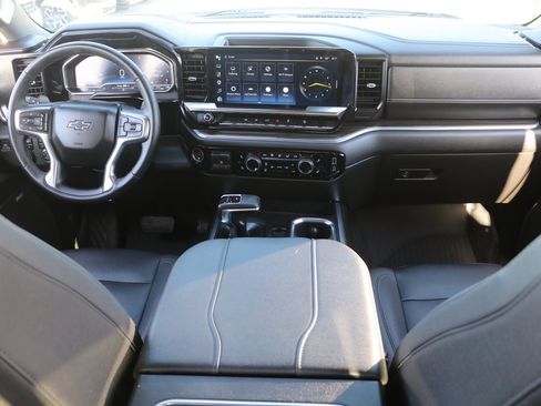 Used 2024 Chevrolet Silverado 1500 RST w/ Convenience Package II AWD/4WD image 16