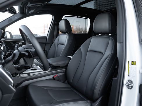 Certified 2025 Audi Q7 Premium Plus w/ Premium Plus Package image 24