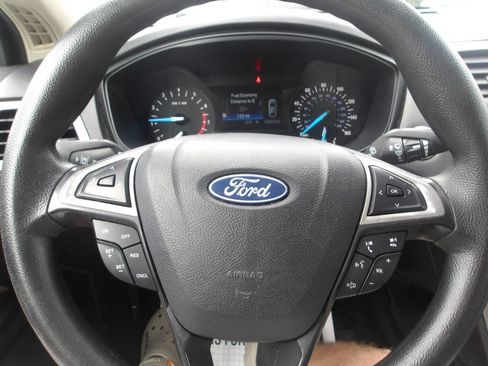 Used 2019 Ford Fusion S FWD image 10