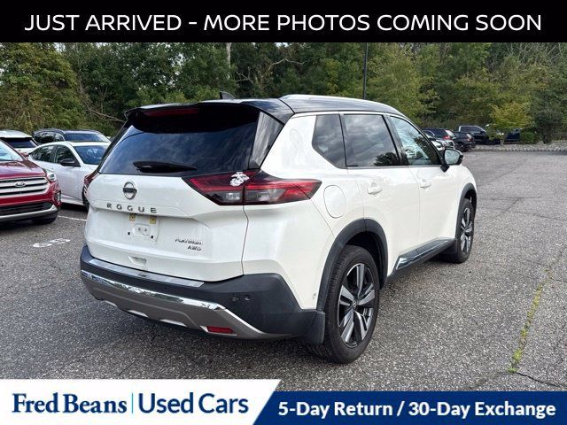 Certified 2021 Nissan Rogue Platinum AWD/4WD image 9