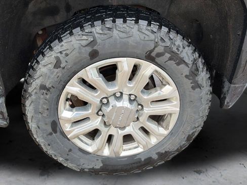 Used 2023 GMC Sierra 3500 Denali AWD/4WD image 26