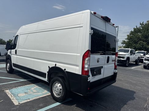 Used 2021 RAM ProMaster 2500 FWD image 8
