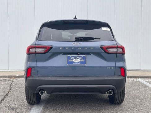 New 2026 Ford Escape ST-Line w/ Cold Weather Package image 4