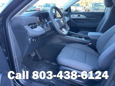 New 2026 Ford Explorer Active image 6