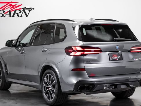 Used 2026 BMW X5 M60i AWD/4WD image 3