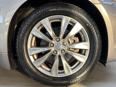 Used 2013 INFINITI M35 w/ Premium Pkg RWD image 33