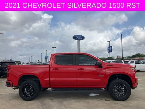 Used 2021 Chevrolet Silverado 1500 RST AWD/4WD image 8