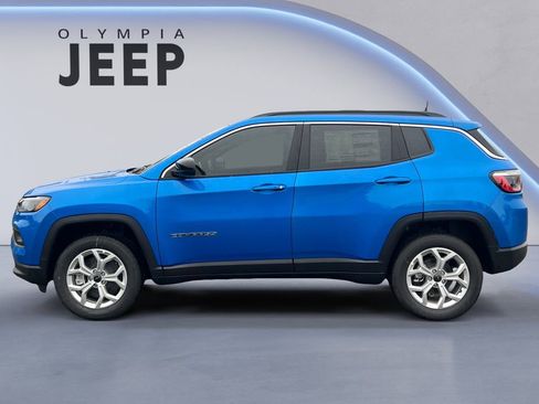 New 2026 Jeep Compass Latitude image 2