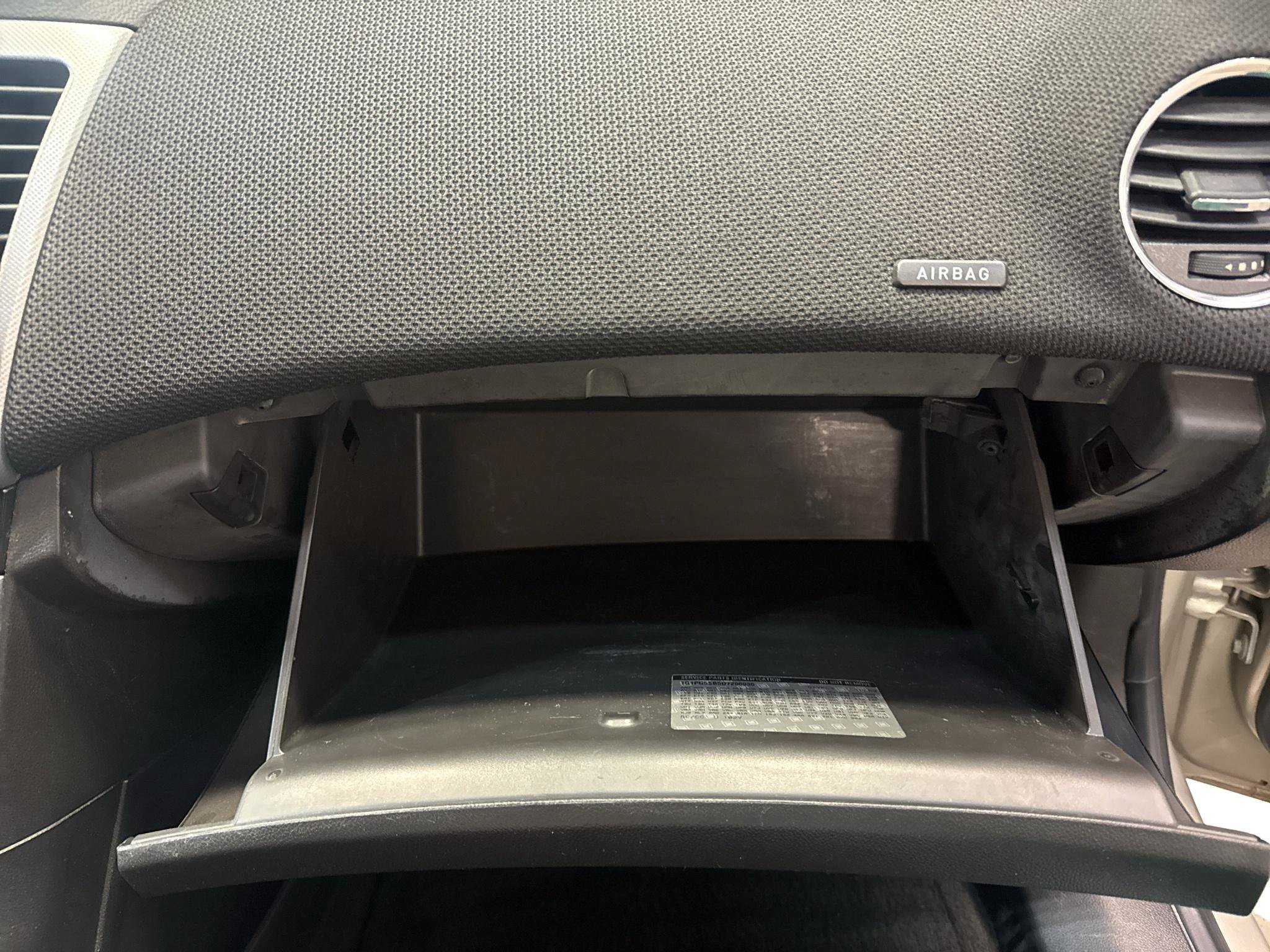 Used 2013 Chevrolet Cruze LTZ w/ Enhanced Safety Package FWD image 17
