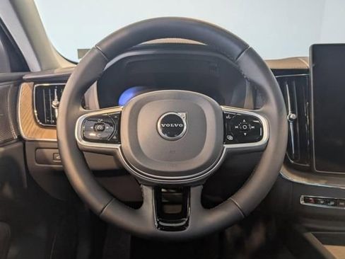 New 2026 Volvo XC60 B5 Ultra w/ Protection Package Premier AWD/4WD image 15