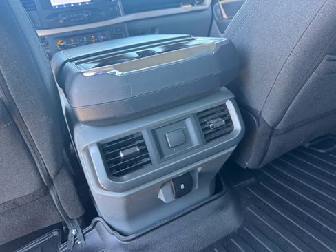 Used 2021 Ford F150 XLT AWD/4WD image 16