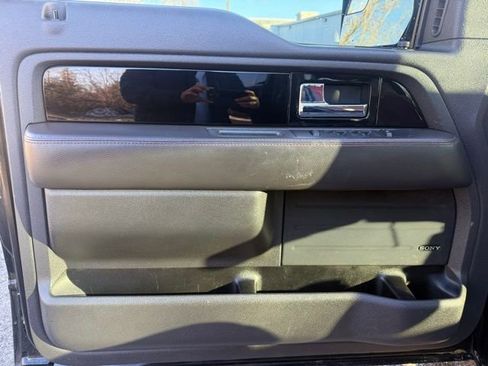 Used 2013 Ford F150 Limited image 11