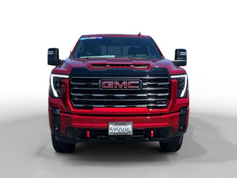 Used 2025 GMC Sierra 2500 AT4 w/ AT4 Premium Plus Package AWD/4WD image 8