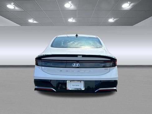 New 2025 Hyundai Sonata SEL image 6