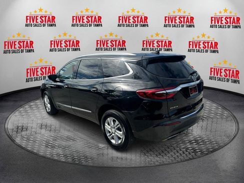Used 2018 Buick Enclave Essence image 5