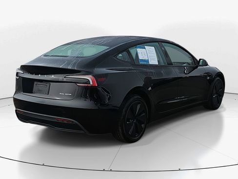 Used 2025 Tesla Model 3 Long Range image 5