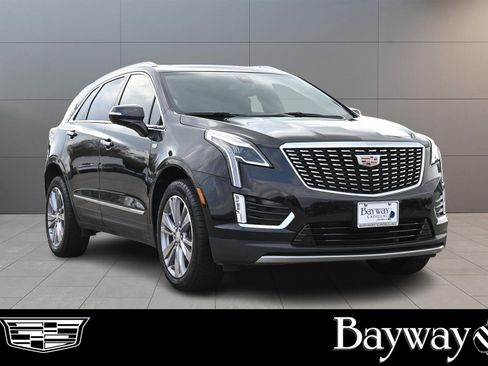 Certified 2024 Cadillac XT5 Premium Luxury image 3
