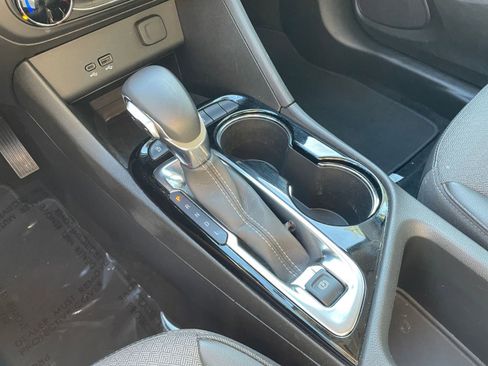 Used 2025 Buick Encore GX Preferred image 35