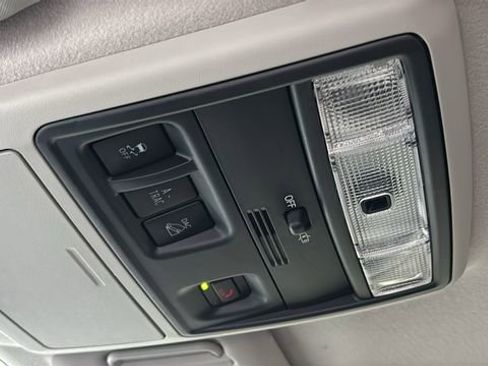 Used 2024 Toyota 4Runner SR5 image 24