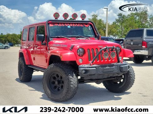 Used 2016 Jeep Wrangler Unlimited Rubicon AWD/4WD image 1