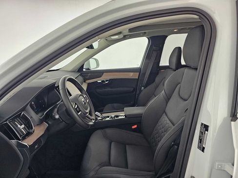 Used 2025 Volvo XC90 B5 Plus w/ Protection Package Premier AWD/4WD image 22