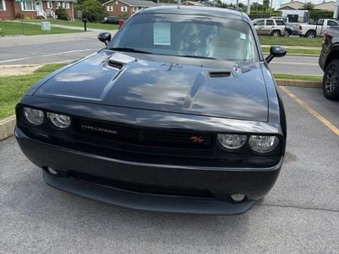 Used 2013 Dodge Challenger R/T w/ R/T Redline Group RWD image 4