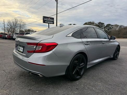 Used 2019 Honda Accord Sport image 7
