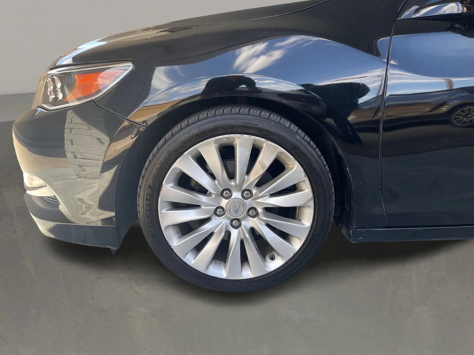 Used 2015 Acura RLX w/ Technology Package FWD image 9