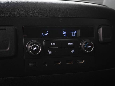 Used 2018 GMC Yukon SLT w/ Open Road Package AWD/4WD image 16
