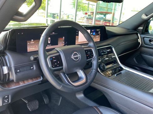 Certified 2025 Nissan Armada SL w/ Captain's Chari Seat Package RWD image 16