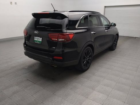 Used 2020 Kia Sorento S FWD image 9