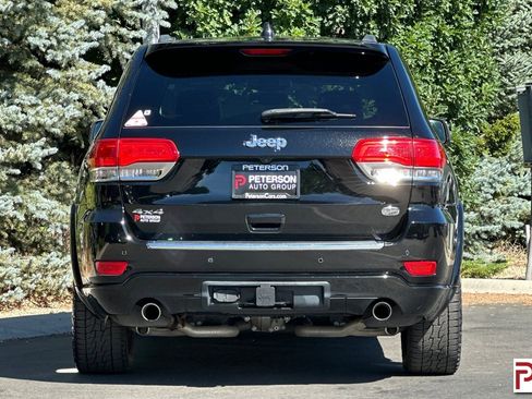 Used 2017 Jeep Grand Cherokee Overland image 5