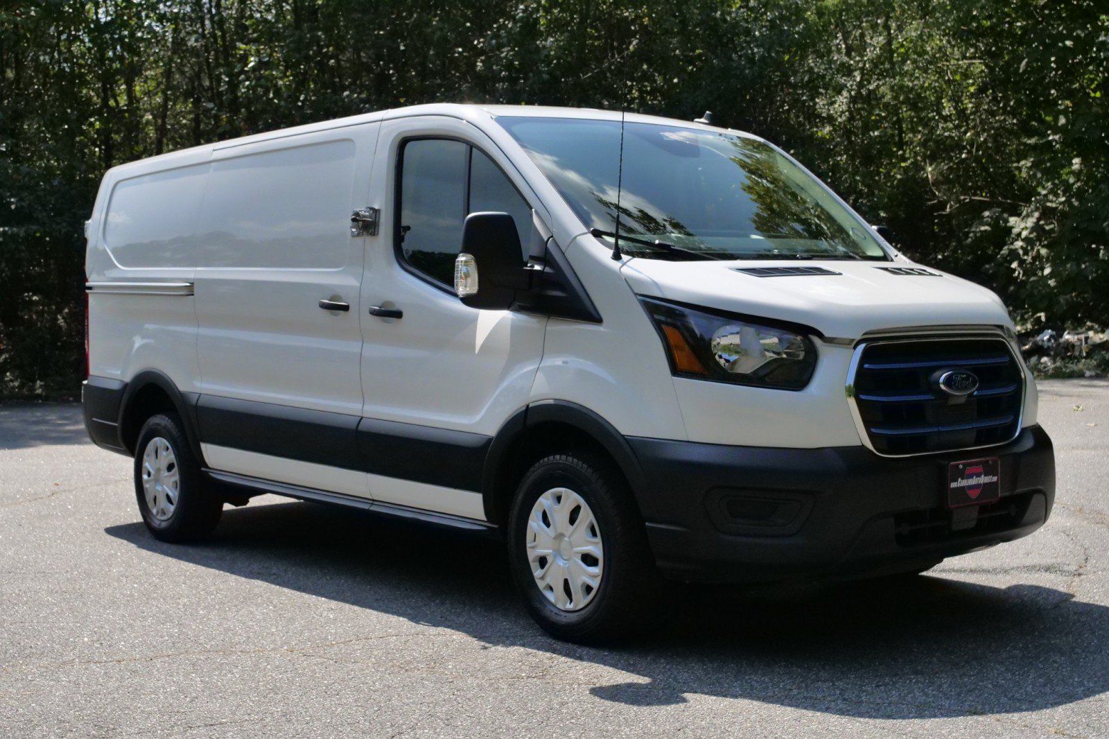 Used 2022 Ford E-Transit Low Roof w/ Load Area Protection Package RWD image 4