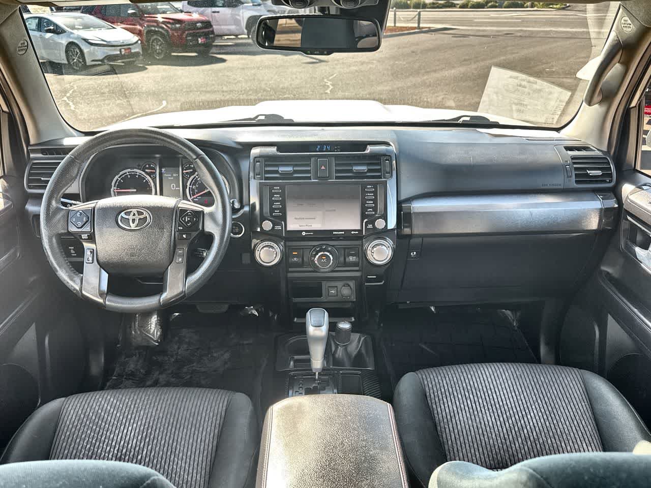 Used 2021 Toyota 4Runner TRD Off-Road AWD/4WD image 15