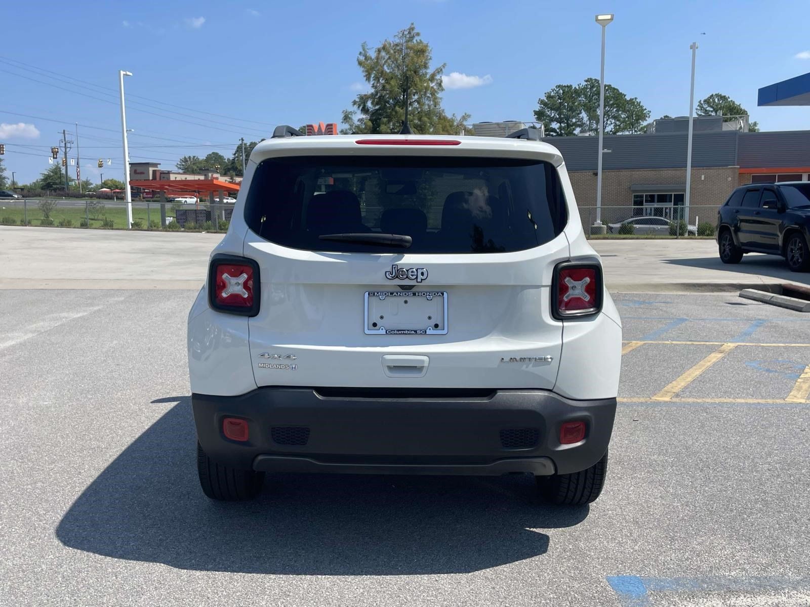 Used 2023 Jeep Renegade Limited AWD/4WD image 5