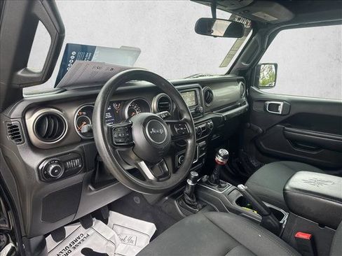 Used 2018 Jeep Wrangler Unlimited Sport AWD/4WD image 13