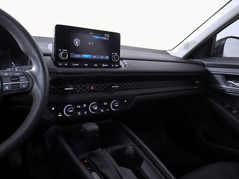 Used 2023 Honda Accord EX image 30