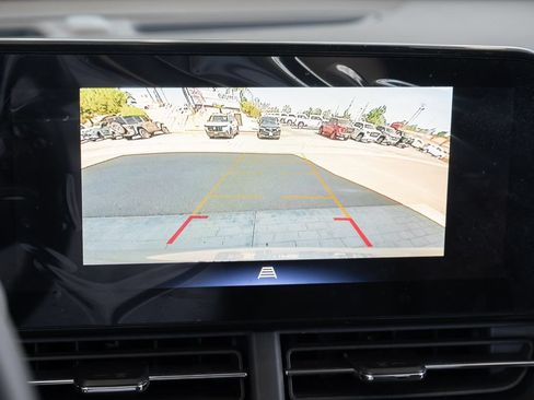 Used 2026 Chevrolet Trax LT w/ Driver Confidence Package FWD image 31