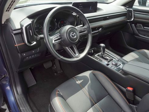 Certified 2025 MAZDA CX-50 AWD 2.5 S w/ Premium Plus Pkg image 11
