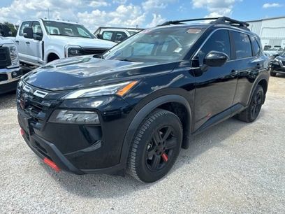 Used 2025 Nissan Rogue SV
