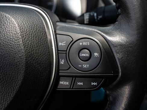 Used 2022 Toyota Corolla SE image 23